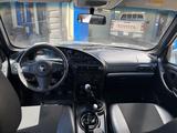 Chevrolet Niva 2013 года за 3 400 000 тг. в Атырау – фото 4