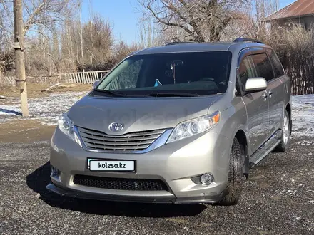 Toyota Sienna 2016 года за 13 000 000 тг. в Кызылорда – фото 15