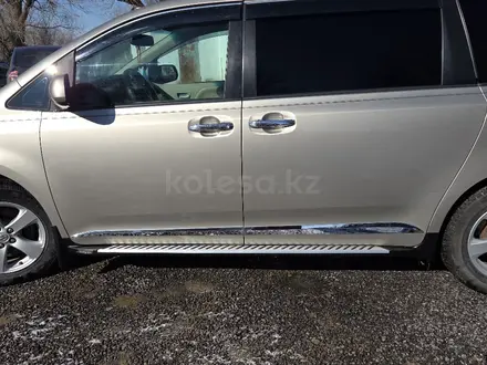 Toyota Sienna 2016 года за 13 000 000 тг. в Кызылорда – фото 17