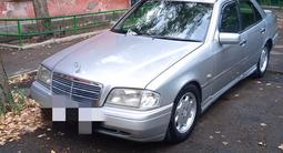 Mercedes-Benz C 280 1995 года за 2 500 000 тг. в Алматы – фото 2