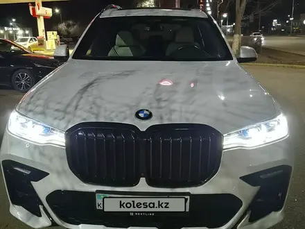 BMW X7 2021 года за 45 500 000 тг. в Уральск – фото 6