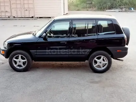 Toyota RAV4 1999 года за 3 800 000 тг. в Алматы – фото 3