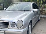 Mercedes-Benz E 320 1999 годаfor4 000 000 тг. в Астана – фото 3