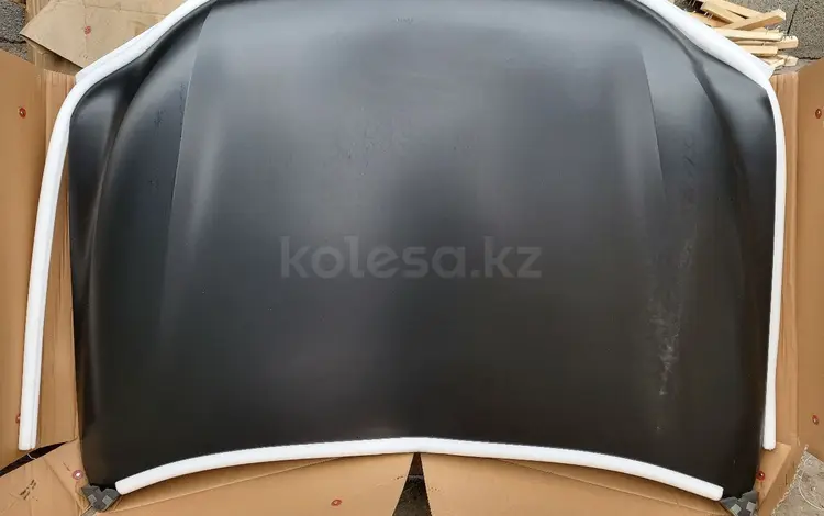 Капот Lexus LX 570 за 18 000 тг. в Астана