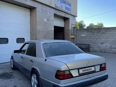 Mercedes-Benz E 280 1993 года за 3 000 000 тг. в Алматы – фото 8