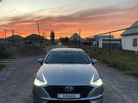 Hyundai Sonata 2022 года за 12 500 000 тг. в Алматы – фото 4