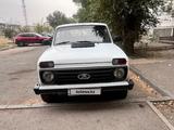 ВАЗ (Lada) Lada 2121 2000 годаүшін1 200 000 тг. в Тараз