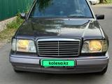 Mercedes-Benz E 280 1993 годаүшін2 350 467 тг. в Мерке