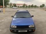 Volkswagen Golf 1994 годаүшін1 550 000 тг. в Тараз