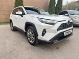 Toyota RAV4 2023 годаүшін18 000 000 тг. в Алматы – фото 3