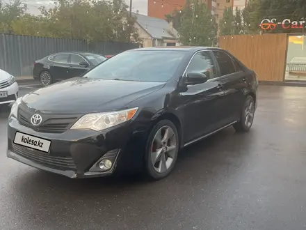 Toyota Camry 2013 года за 8 900 000 тг. в Астана