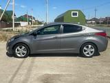 Hyundai Elantra 2011 года за 3 500 000 тг. в Атырау – фото 2