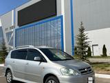 Toyota Ipsum 2004 года за 4 500 000 тг. в Уральск – фото 2