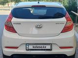 Hyundai Accent 2015 года за 4 500 000 тг. в Актау – фото 4