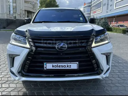 Lexus LX 570 2016 года за 50 000 000 тг. в Астана – фото 20