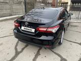 Toyota Camry 2018 года за 15 200 000 тг. в Семей – фото 5