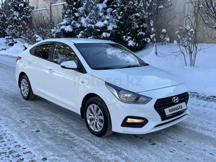 Hyundai Accent 2018 года за 7 100 000 тг. в Алматы