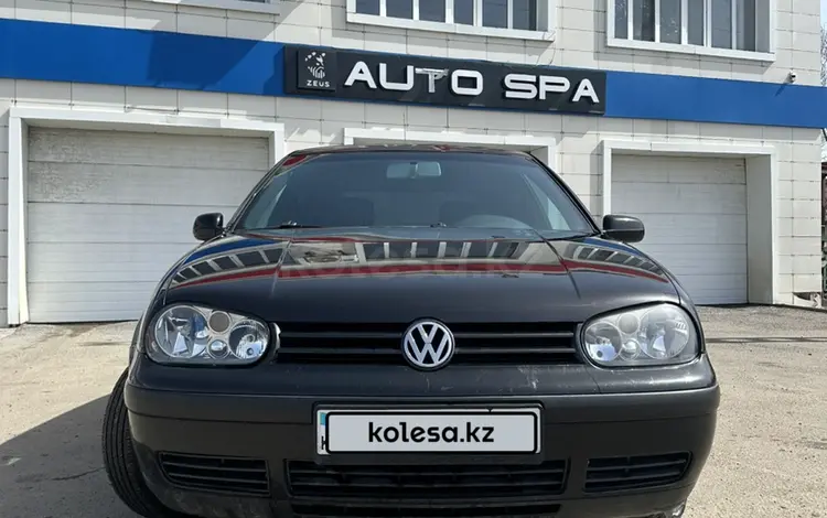 Volkswagen Golf 2002 года за 2 600 000 тг. в Караганда