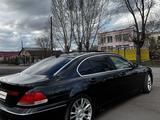BMW 745 2002 года за 3 850 000 тг. в Караганда – фото 2