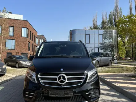 Mercedes-Benz V 250 2017 года за 59 000 000 тг. в Алматы – фото 2