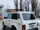 ВАЗ (Lada) Lada 2121 2001 года за 2 300 000 тг. в Алматы – фото 4