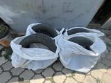 Шины 215/55/R17 за 90 000 тг. в Алматы