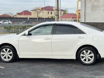 Toyota Camry 2010 года за 6 200 000 тг. в Шымкент – фото 2