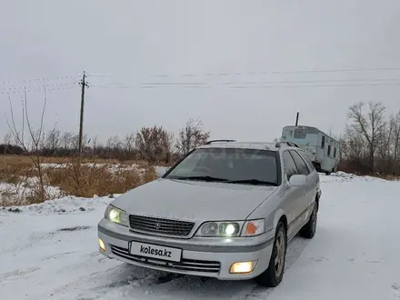 Toyota Mark II Qualis 1998 года за 3 500 000 тг. в Астана