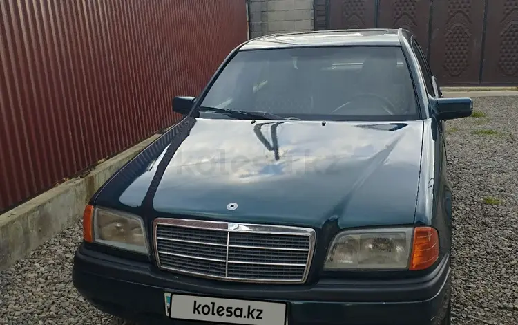 Mercedes-Benz C 180 1995 года за 1 600 000 тг. в Алматы