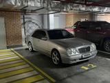 Mercedes-Benz E 320 2000 года за 7 000 000 тг. в Балхаш – фото 2