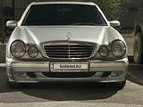 Mercedes-Benz E 320 2000 года за 7 000 000 тг. в Балхаш – фото 4