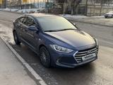 Hyundai Elantra 2017 годаfor8 000 000 тг. в Алматы – фото 3