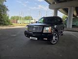 Cadillac Escalade 2004 года за 14 400 000 тг. в Алматы