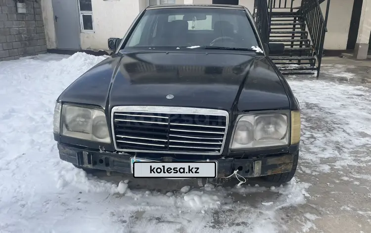 Mercedes-Benz E 220 1994 годаүшін1 000 000 тг. в Алматы