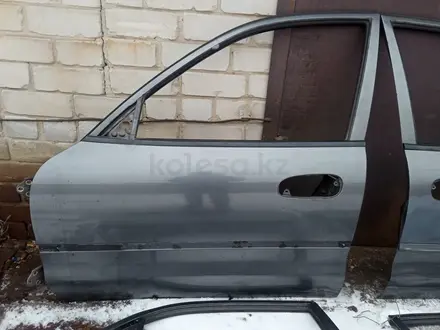 Двери mitsubishi galant 7 за 5 000 тг. в Усть-Каменогорск – фото 2