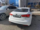 Kia Cerato 2017 года за 7 300 000 тг. в Актау – фото 2