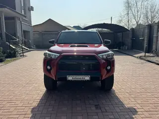 Toyota 4Runner, 2015
