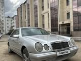 Mercedes-Benz E 240 1998 года за 2 900 000 тг. в Караганда