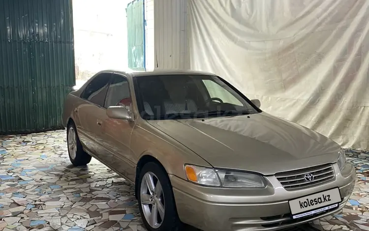 Toyota Camry 1999 годаfor3 500 000 тг. в Кызылорда