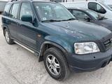 Honda CR-V 1999 годаүшін101 010 тг. в Актобе – фото 3