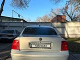 Volkswagen Passat 1998 года за 2 500 000 тг. в Алматы – фото 4