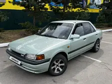 Mazda 323, 1992
