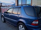 Mercedes-Benz ML 270 2002 годаүшін4 900 000 тг. в Караганда – фото 3