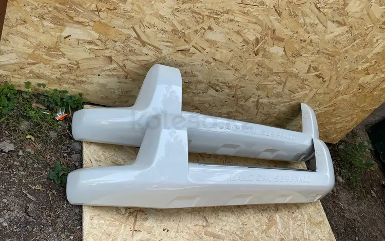 Губа переднего бампера на Prado 2009-2017 за 35 000 тг. в Алматы