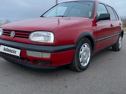 Volkswagen Golf 1995 года за 1 500 000 тг. в Алматы – фото 5