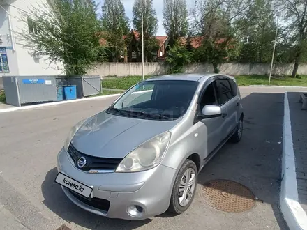 Nissan Note 2013 года за 3 750 000 тг. в Алматы – фото 2