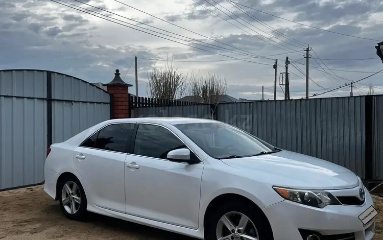 Toyota Camry 2014 года за 5 400 000 тг. в Актобе