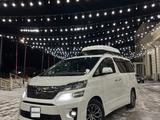 Toyota Vellfire 2012 года за 14 500 000 тг. в Атырау – фото 3
