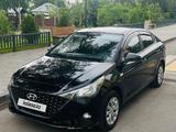 Hyundai Accent 2022 годаүшін7 200 000 тг. в Алматы