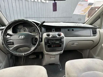 Hyundai Trajet 2006 года за 3 750 000 тг. в Актобе – фото 8